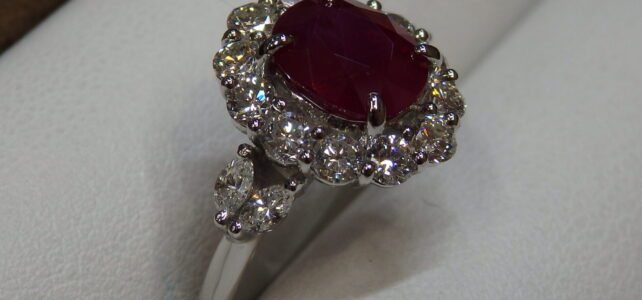 Ptルビーリング石留