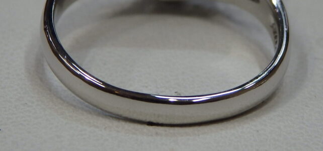 Pt赤石リングサイズ直し