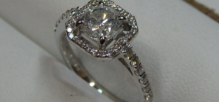 Ptダイヤモンドリングサイズ直し Ptダイヤモンドリングサイズ直し